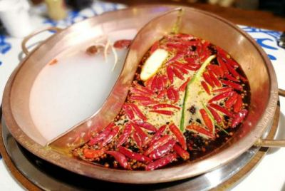 重庆最有名的火锅店底料，挑选火锅底料时的注意事项有哪些