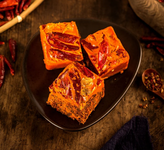 厂家直销火锅底料低价，风味如何确保如一？