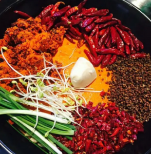 开店必备：重庆火锅底料加工怎么选？误区警示