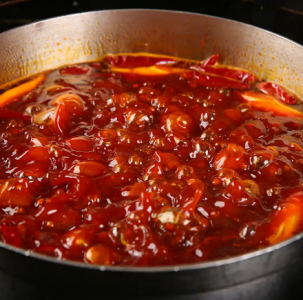 想买重庆无渣火锅底料？不同渠道特点全解析！