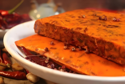 定制重庆中辣火锅底料指南：如何选择并规划批量生产的要点？