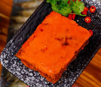 探寻最辣火锅底料购买秘诀，食客最爱的品牌是哪家？