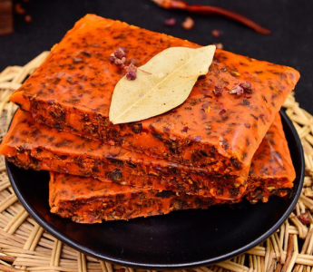 为何火锅爱好者在清油与牛油间犹豫不决？区别何在？