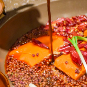 选购火锅底料加工商，你了解这些误区吗？